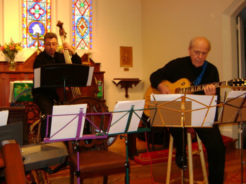 Jim Skinger with bassist Claude Preece